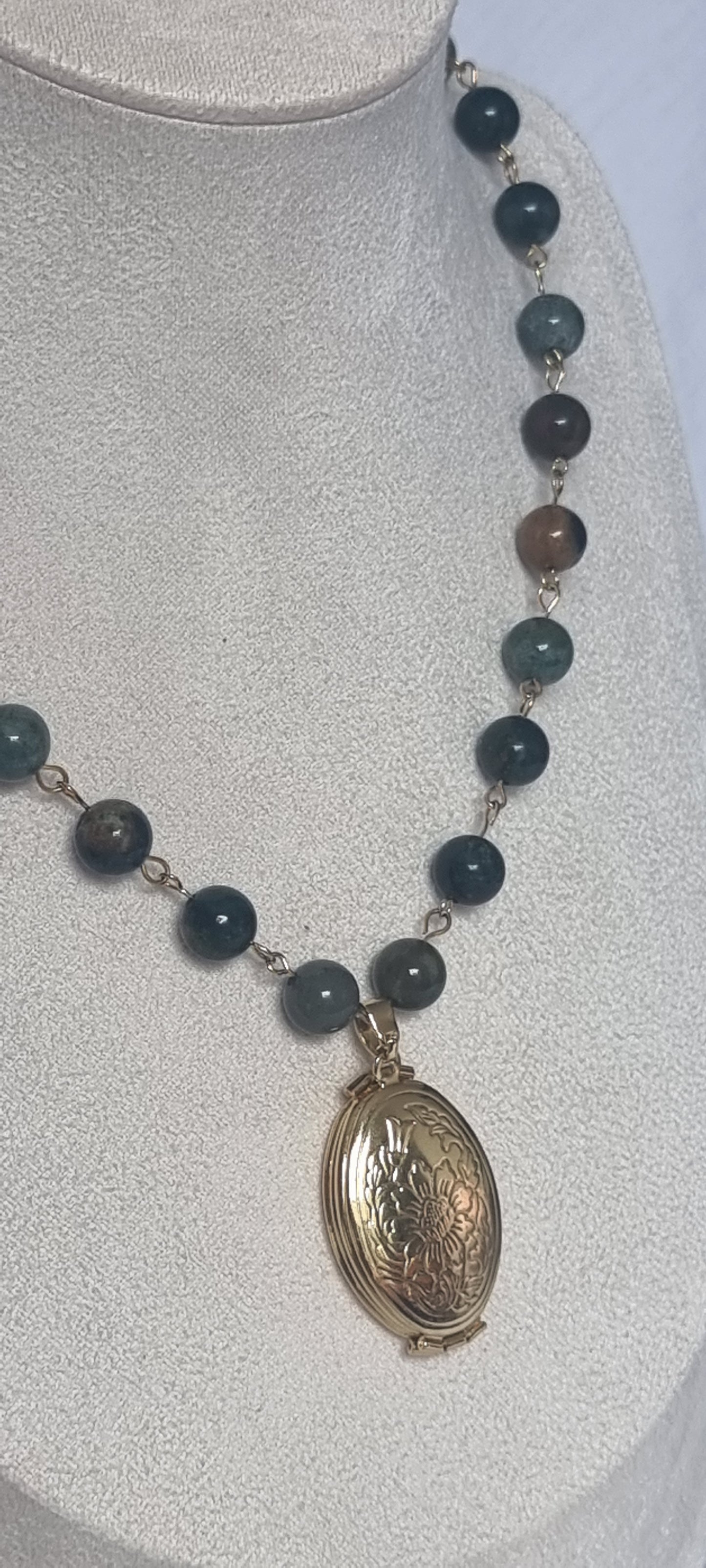 Terra - Indian Agate Gold Necklace